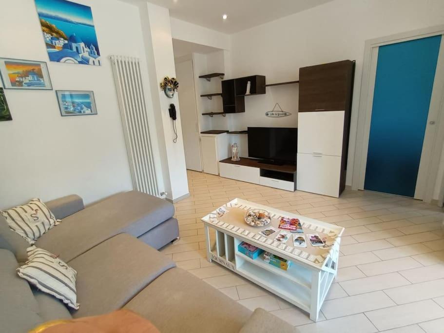 Appartamento Con Stupenda Vista Mare Zona Bristol Рапалло Экстерьер фото